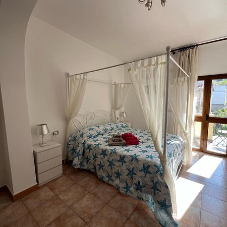 Bed And Breakfast Le Petunie Бари Сардо Екстериор снимка