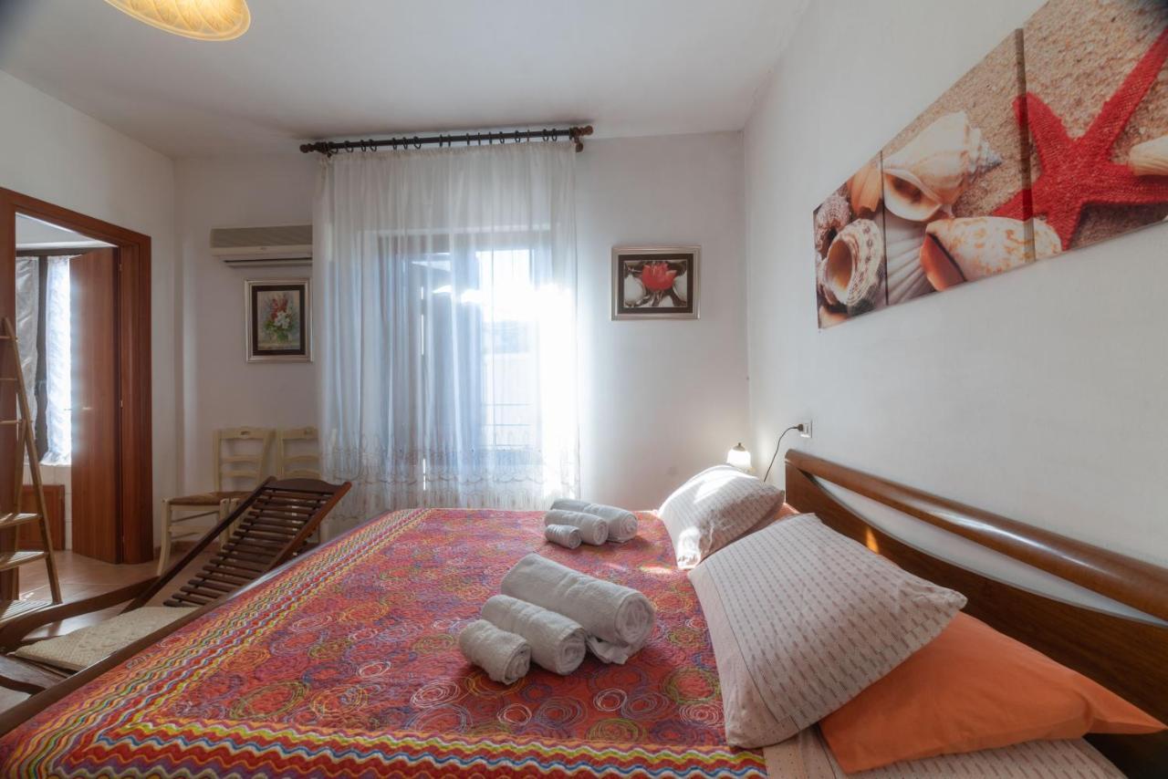 Bed And Breakfast Le Petunie Бари Сардо Екстериор снимка