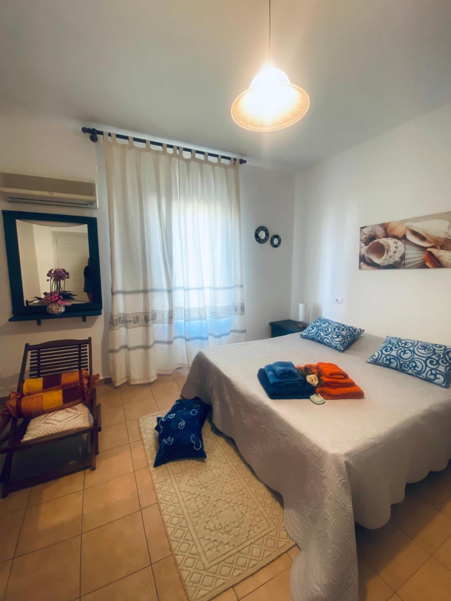 Bed And Breakfast Le Petunie Бари Сардо Екстериор снимка