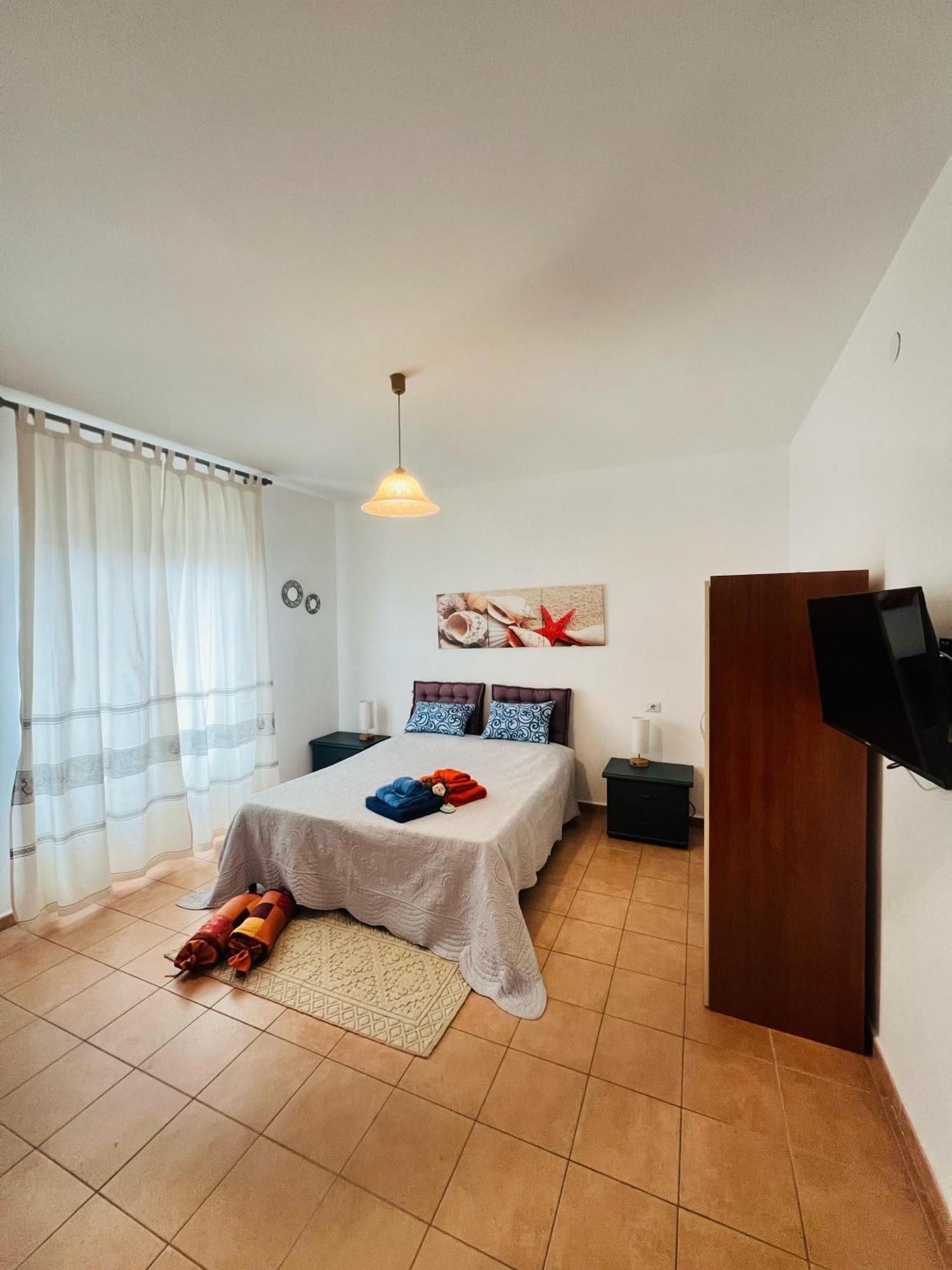 Bed And Breakfast Le Petunie Бари Сардо Екстериор снимка