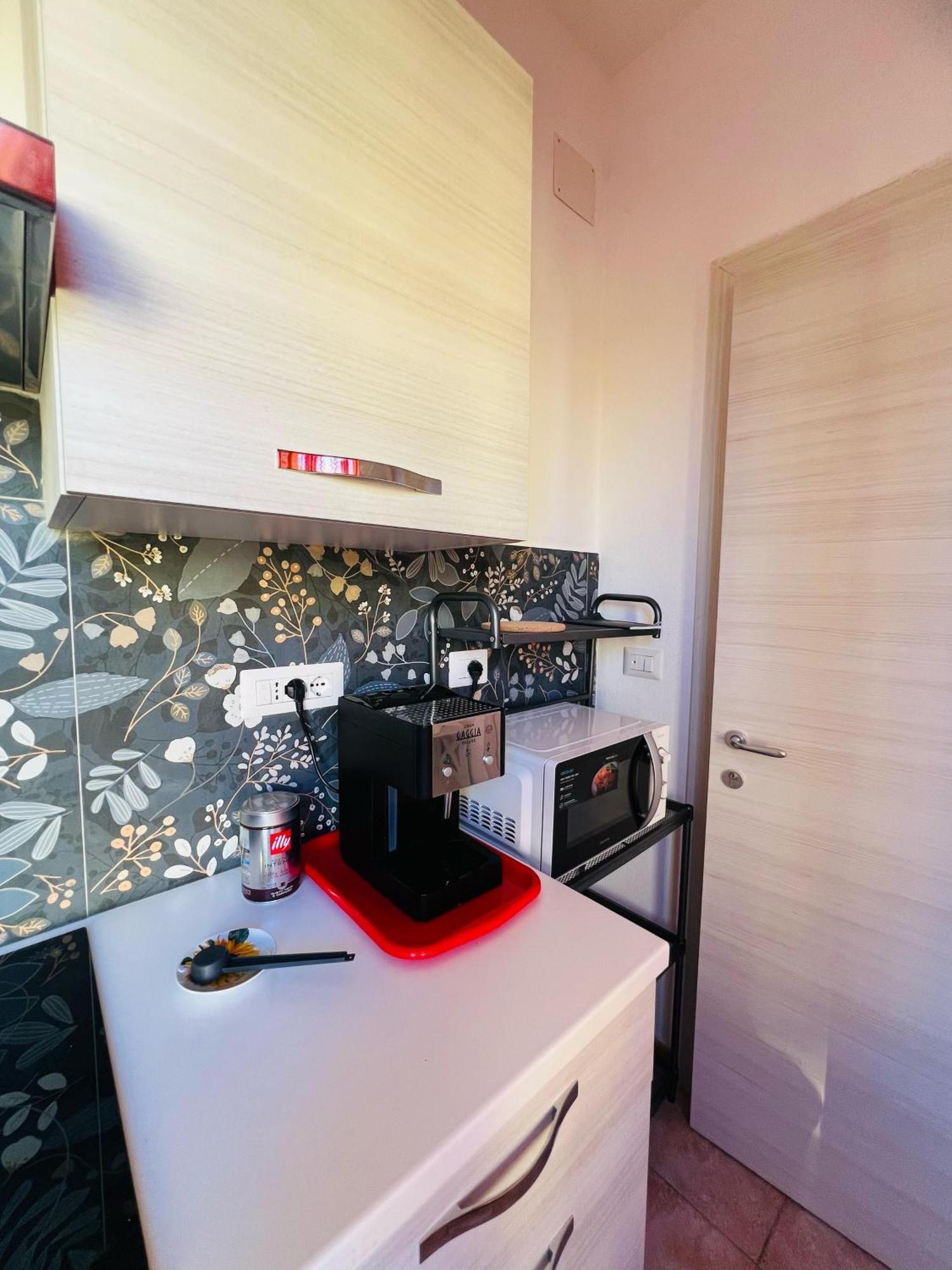 Bed And Breakfast Le Petunie Бари Сардо Екстериор снимка