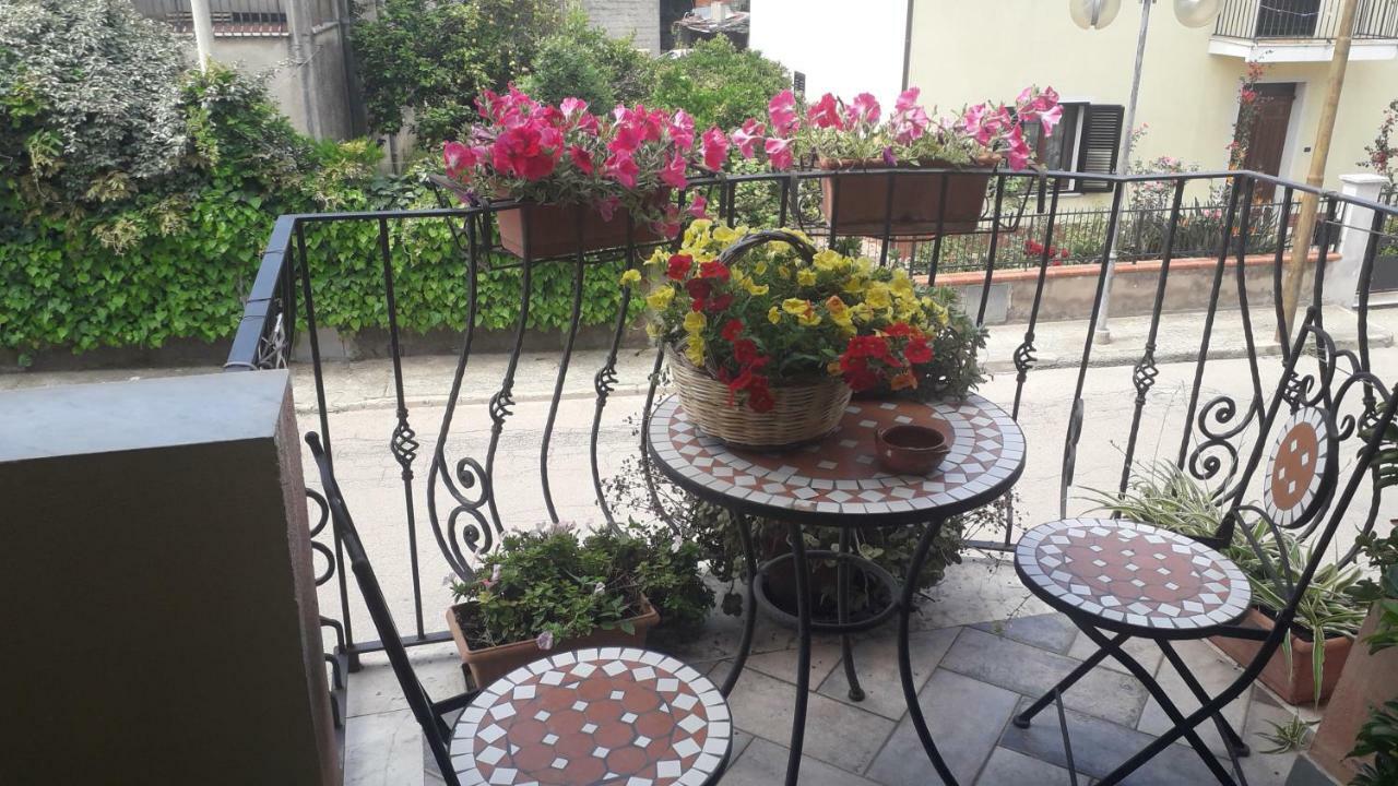 Bed And Breakfast Le Petunie Бари Сардо Екстериор снимка
